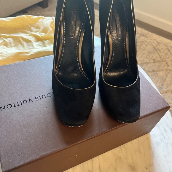 Louis Vuitton heals - Picture 5 of 8